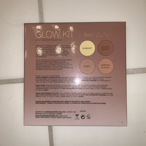 Anastasia Beverly Hills Glow Kit - Picture 2 of 3